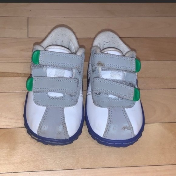 Nike better world blue and white toddler sneakers 5 - Picture 3 of 11